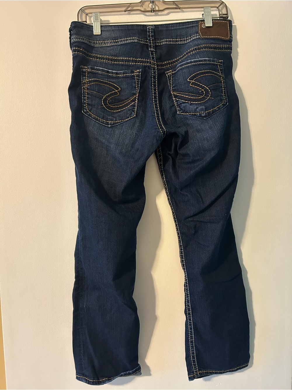 Silver Jeans Dark Blue Bootcut Jeans with Contrast Stitching - Picture 5 of 6
